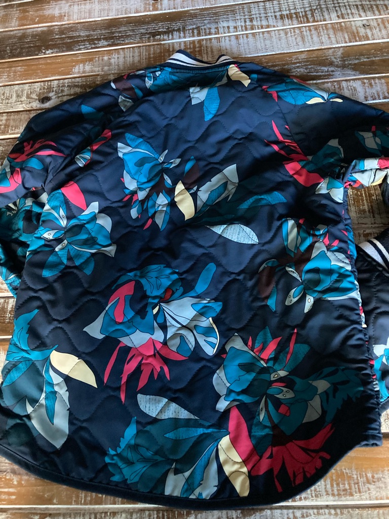Joylab Navy Quilted Floral Bomber Shirt Jacket With Teal & Pink Accents